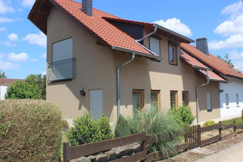 Gaestehaus Borniger Gau-Weinheim Buitenkant foto