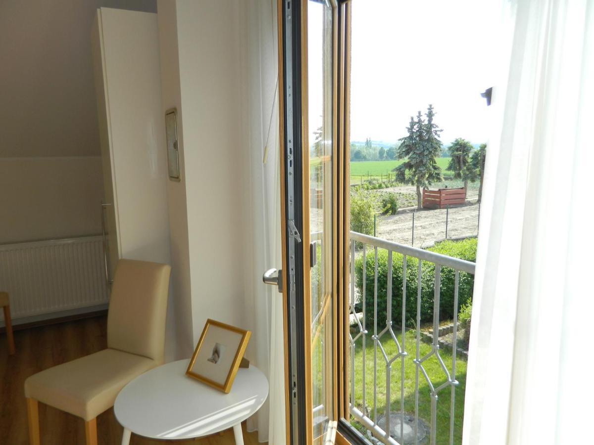 Gaestehaus Borniger Gau-Weinheim Buitenkant foto